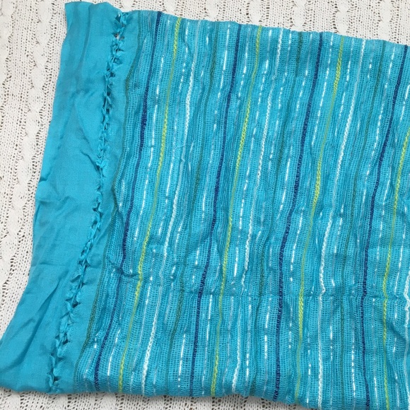 NWOT scarf - Picture 2 of 2